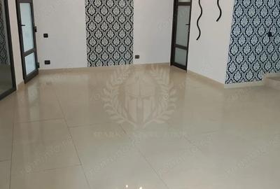 Casă cu Teren 350 Mp în Central - 3