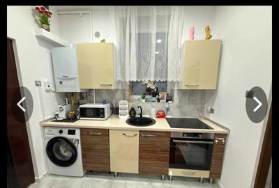 Apartament cu 3 camere în Central - 2