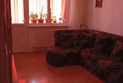 Apartament cu 3 camere semidecomandat în Central - 4