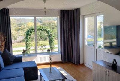 Casa de vanzare (peisaj de vis) Casa de vanzare (peisaj de vis) - 3