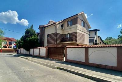 CASA INDIVIDUALA CU PISCINA METROU APARATORII PATRIEI