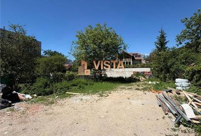 Spațiu comercial, în Tractorul - 2