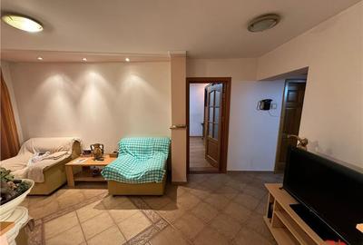 Apartament cu 3 camere decomandat, mobilat în Central - 4