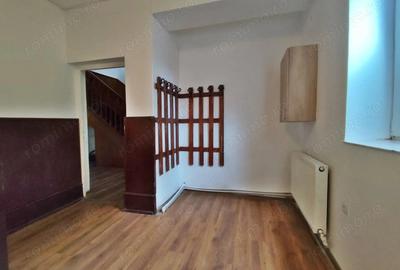 Casă cu 3 camere cu Teren 180 Mp în Ultracentral - 3