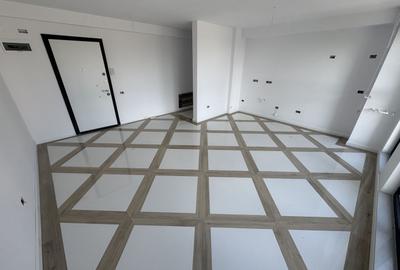 Apartament cu 2 camere decomandat în Tomis Plus