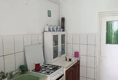 Apartament cu 2 camere decomandat în Precista - 2
