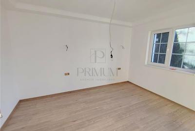 Duplex despartit prin garaj - zona excelenta - toate utilitatile - asfalt - pano - 12