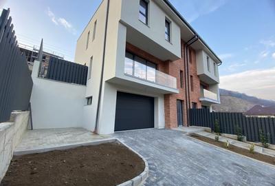 Duplex de vanzare, 195 mp utli, Garaj , zona Tauti - 4