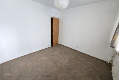 Apartament cu 3 camere decomandat în Pantelimon - 6