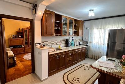 TOMIS III - Direcția Vamală -3 camere decomandat - 5