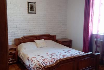 Apartament cu 2 camere decomandat în Lazu - 3