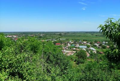 Casă cu 4 camere în Hotarele - 6