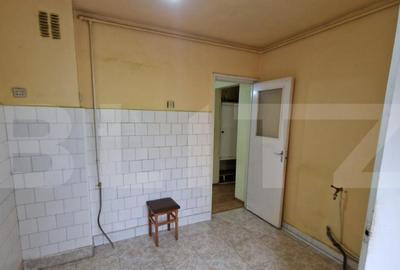 Apartament cu 3 camere decomandate - 66 mp - Deva - 1