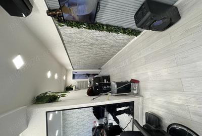 Spațiu comercial, de 28 mp, în Central - 4