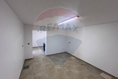 DE VANZARE Spațiu comercial cu chiriaș – investiție, Bragadiru - 14