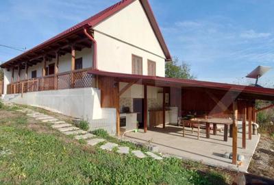 Casa de vacan?a, Brestova? - 1