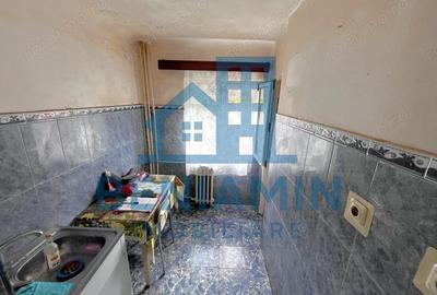 2 camere decomandat etaj 3 Rovine Parculet 48mp 1980 teava gaze 2 camere decomandat etaj 3 Rovine Parculet 48mp 1980 teava gaze - 2