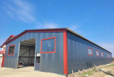 Spațiu comercial, de 560 mp, în Central - 4