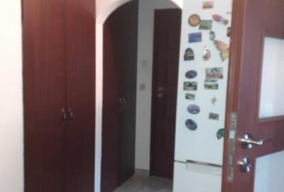 DEMOCRATIEI - 2 cam., cf1, dec, 4/4, renovat - 65000 euro - 11