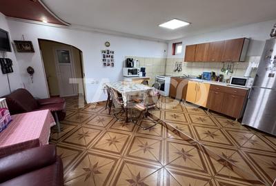 Casa singur in curte cu 4 camere pivnita teren 234 mp Terezian Sibiu - 2