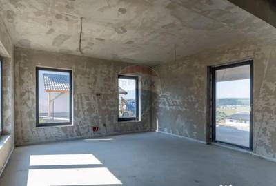 Casă cu 4 camere cu Teren 755 Mp în Jucu - 14