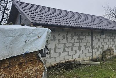 Casă cu 5 camere cu Teren 1964 Mp în Vâlcelele - 13