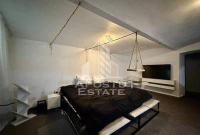 Apartament renovat cu o camera si curte, 2 bai, 50 mp, Piata Romanilor - 2