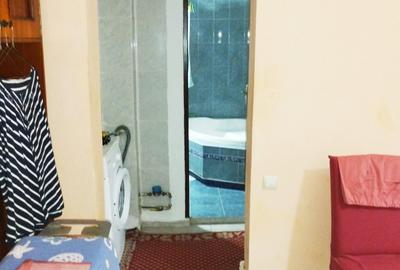 BERCENI-APARATORII PATRIEI-METROU - 4