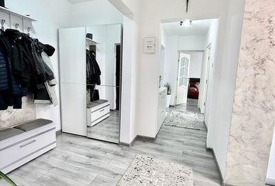 Apartament cu 3 camere decomandat în Tudor - 12