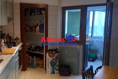 Vanzare Apartament 3cam.86mp ,an 1980-Titulescu colt cu Calea Grivitei - 6