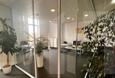 Spațiu comercial, de 270 mp, în Central