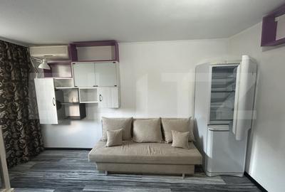 Garsoniera de vanzare, 15 mp, zona 1 Mai - 2