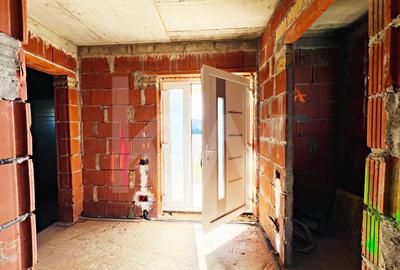 Casă individuală cu 5 camere cu Canalizare în Fughiu - 9