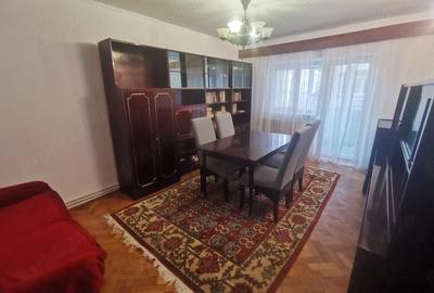 Apartament cu 4 camere decomandat în Central - 4