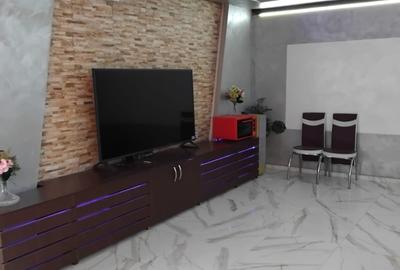 Casa 4 camere - Poarta Alba - 140.000 euro(Cod E11) - 8