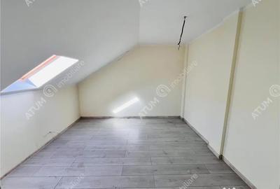 Apartament cu 3 camere decomandat în Hipodrom 1 - 2