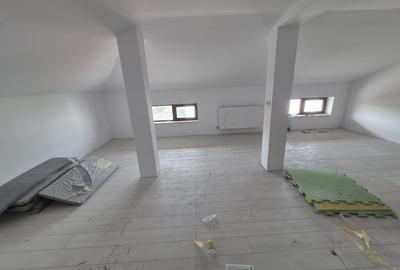 Duplex cu 4 camere cu Teren 240 Mp în Bragadiru - 15