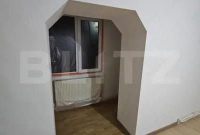Apartament spatios, 4 camere, zona Obcini - 2