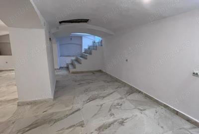 Spațiu comercial, de 91 mp, în Central