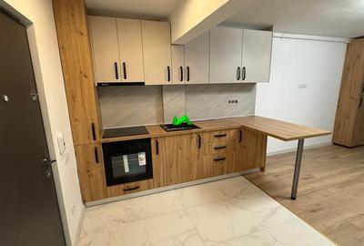 Apartament de vanzare  2 camere la cheie zona Lazaret - 1