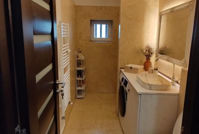 Apartament cu 3 camere decomandat în Nord - 8