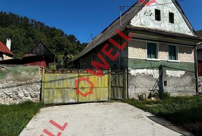 Casă cu 2 camere cu Teren 1842 Mp în Homorod - 15