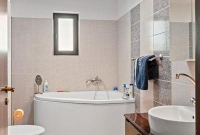Casa Familiei Moderne: Spatiu, Confort si Functionalitate - 22