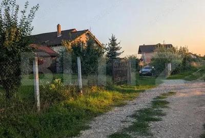 Casă cu 3 camere cu Teren 500 Mp în Unirea - 11