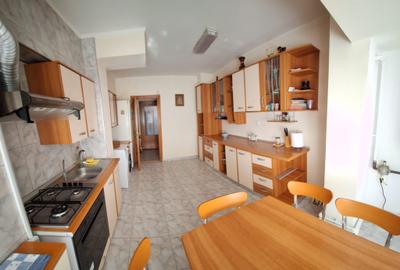 Apartament cu 4 camere decomandat, mobilat în Faleza Nord - 14