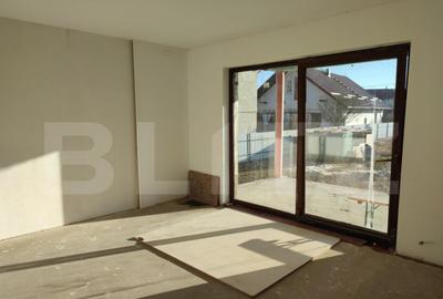 Casa individuala semifinisata, 2000mp teren, zona centrala R - 11