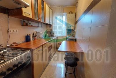 Apartament cu 3 camere semidecomandat în Central - 12