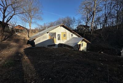 Casă cu 4 camere în Breaza - 1