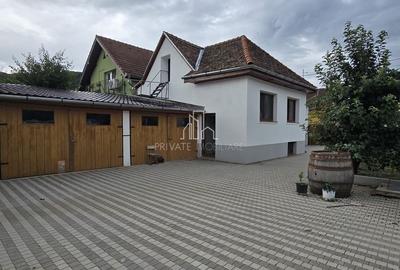 Casa de vanzare, in zona centrala a orasului Sighisoara - 2