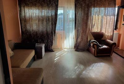 Casă cu 5 camere cu Teren 300 Mp în Valu lui Traian - 10